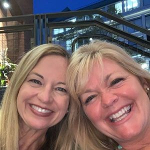 Meet your Posher, Deb